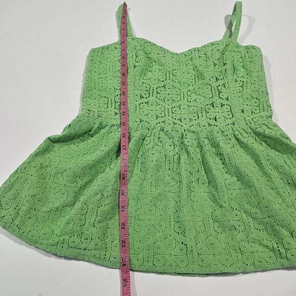Lilly Pulitzer Gardenia Lace Peplum Top Sweetheart Neckline Green Size 8 Beachy - Picture 7 of 7